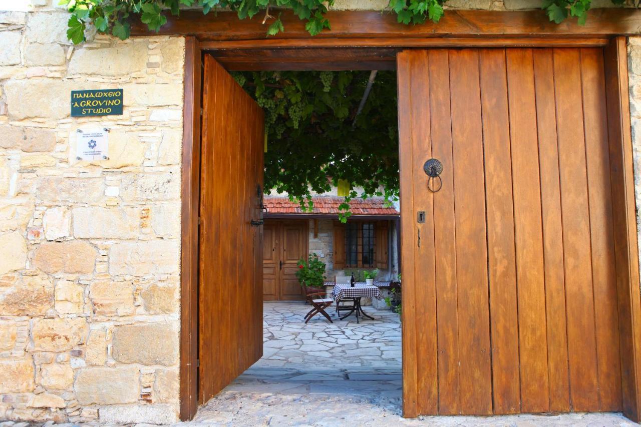 Hotel Agrovino Lofou Esterno foto
