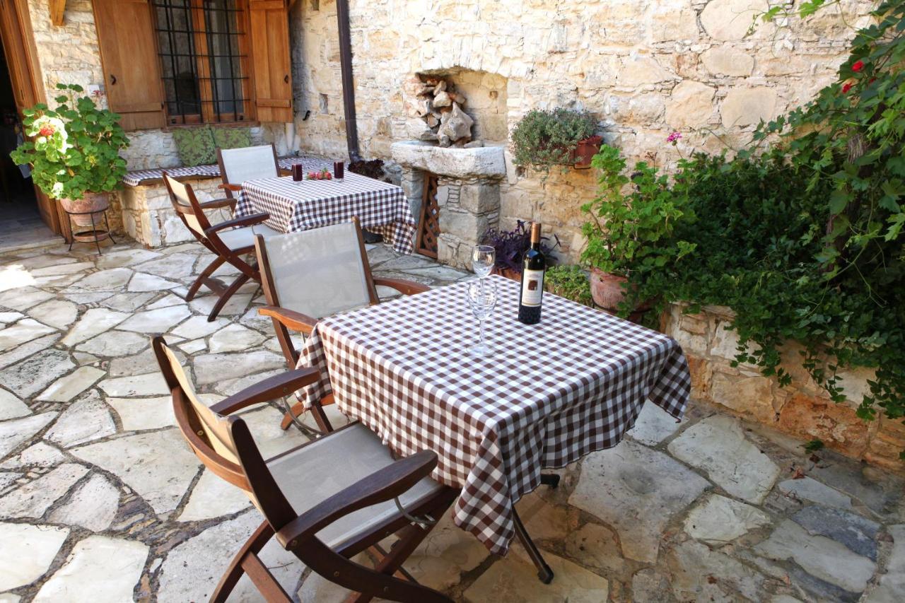Hotel Agrovino Lofou Esterno foto