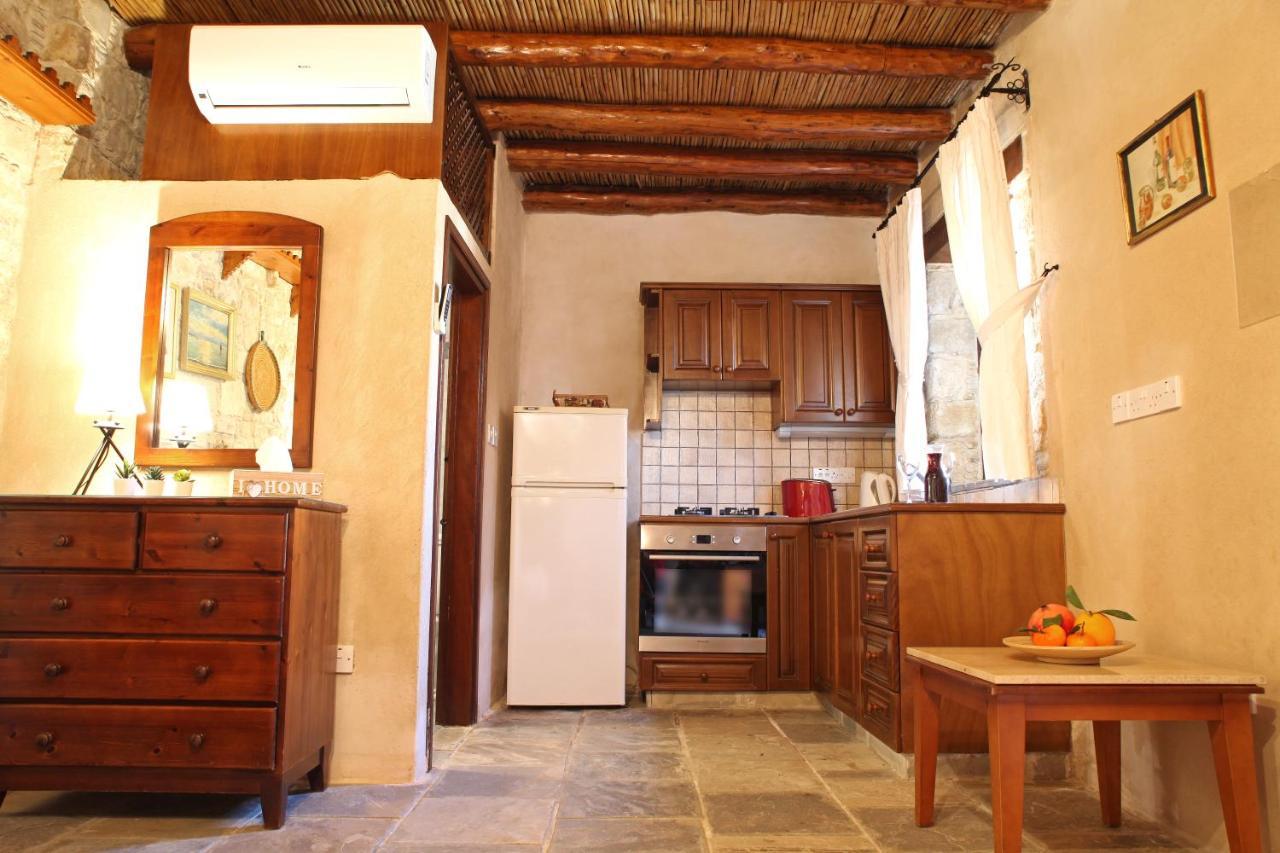 Hotel Agrovino Lofou Esterno foto