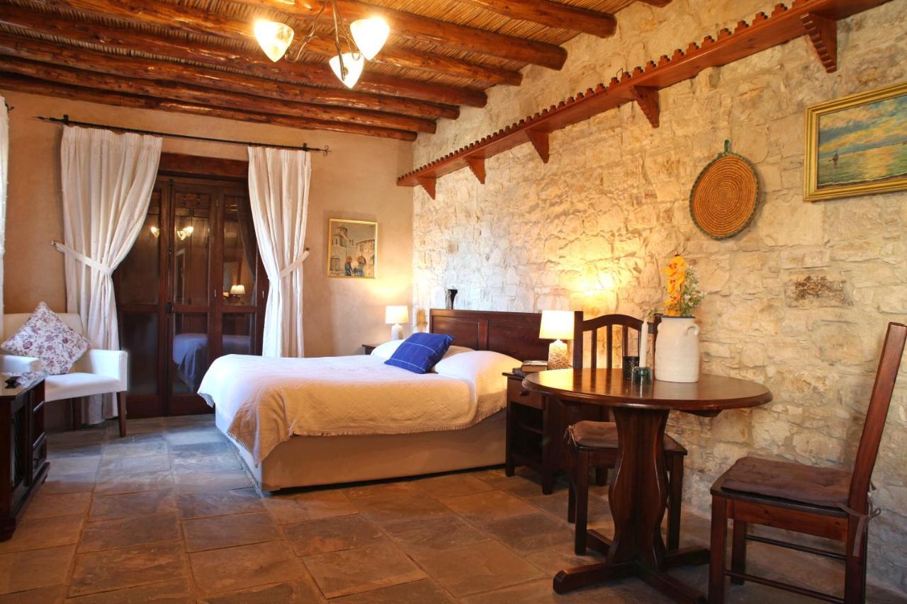 Hotel Agrovino Lofou Esterno foto