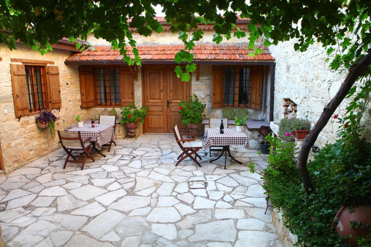 Hotel Agrovino Lofou Esterno foto