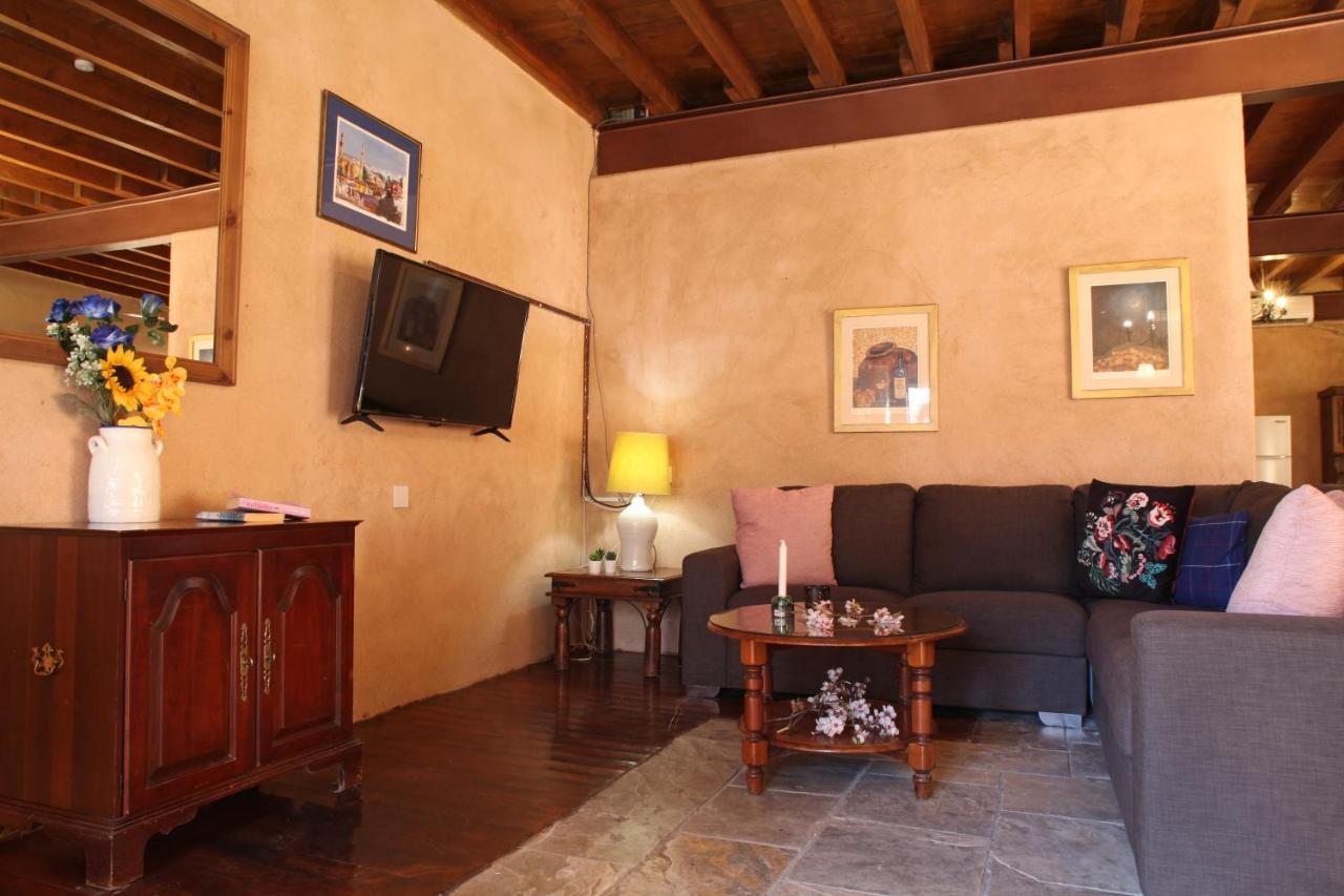 Hotel Agrovino Lofou Esterno foto